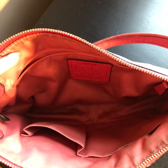 Coach Pink Poppy Hippie Distressed Leather Shoulder Bag - Picture 9 of 12